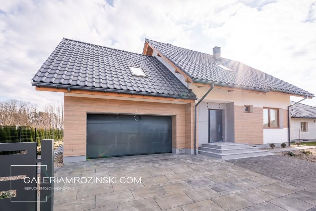 Dom w stanie deweloperskim z garażem – Darłowo – zdjęcie 12