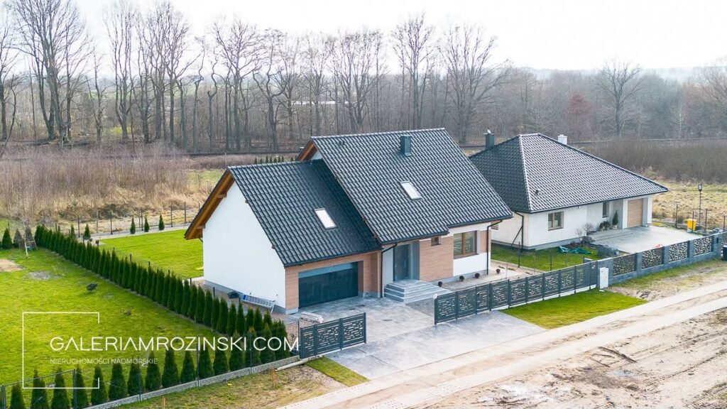Dom w stanie deweloperskim z garażem – Darłowo – zdjęcie 16