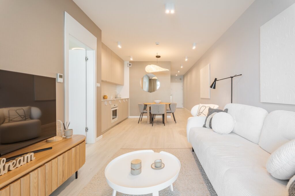 Apartament z widokiem na basen i jezioro, Rogowo – zdjęcie 3
