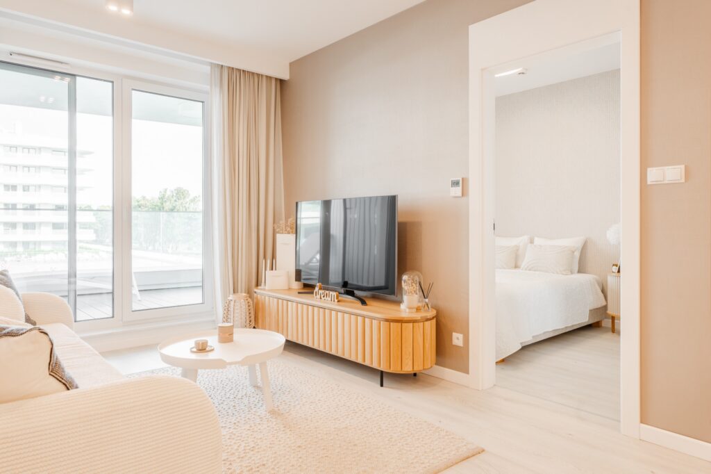 Apartament z widokiem na basen i jezioro, Rogowo – zdjęcie 10